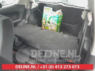 Suzuki Swift Swift (ZA/ZC/ZD1/2/3/9), Hatchback, 2005 / 2011 1.3 VVT 16V picture 13