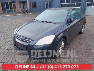 Kia Pro cee d Pro cee'd (EDB3), Hatchback 3-drs, 2008 / 2012 1.4 CVVT 16V picture 3