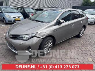Toyota Auris Touring Sports Auris Touring Sports (E18), Combi, 2013 / 2018 1.8 16V Hybrid picture 3