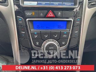 Hyundai I-30 i30 (GDHB5), Hatchback, 2011 1.6 GDI Blue 16V picture 12