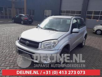 Toyota Rav-4 RAV4 (A2), Terreinwagen, 2000 / 2005 2.0 16V VVT-i 4x4 picture 3