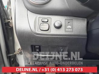 Toyota Rav-4 RAV4 (A2), Terreinwagen, 2000 / 2005 2.0 16V VVT-i 4x4 picture 16