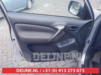 Toyota Rav-4 RAV4 (A2), Terreinwagen, 2000 / 2005 2.0 16V VVT-i 4x4 picture 11