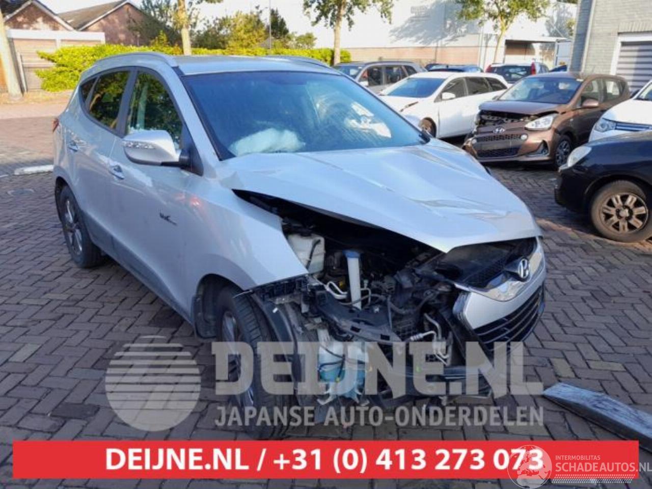Hyundai Ix35 iX35 (LM), SUV, 2009 / 2015 1.6 GDI 16V