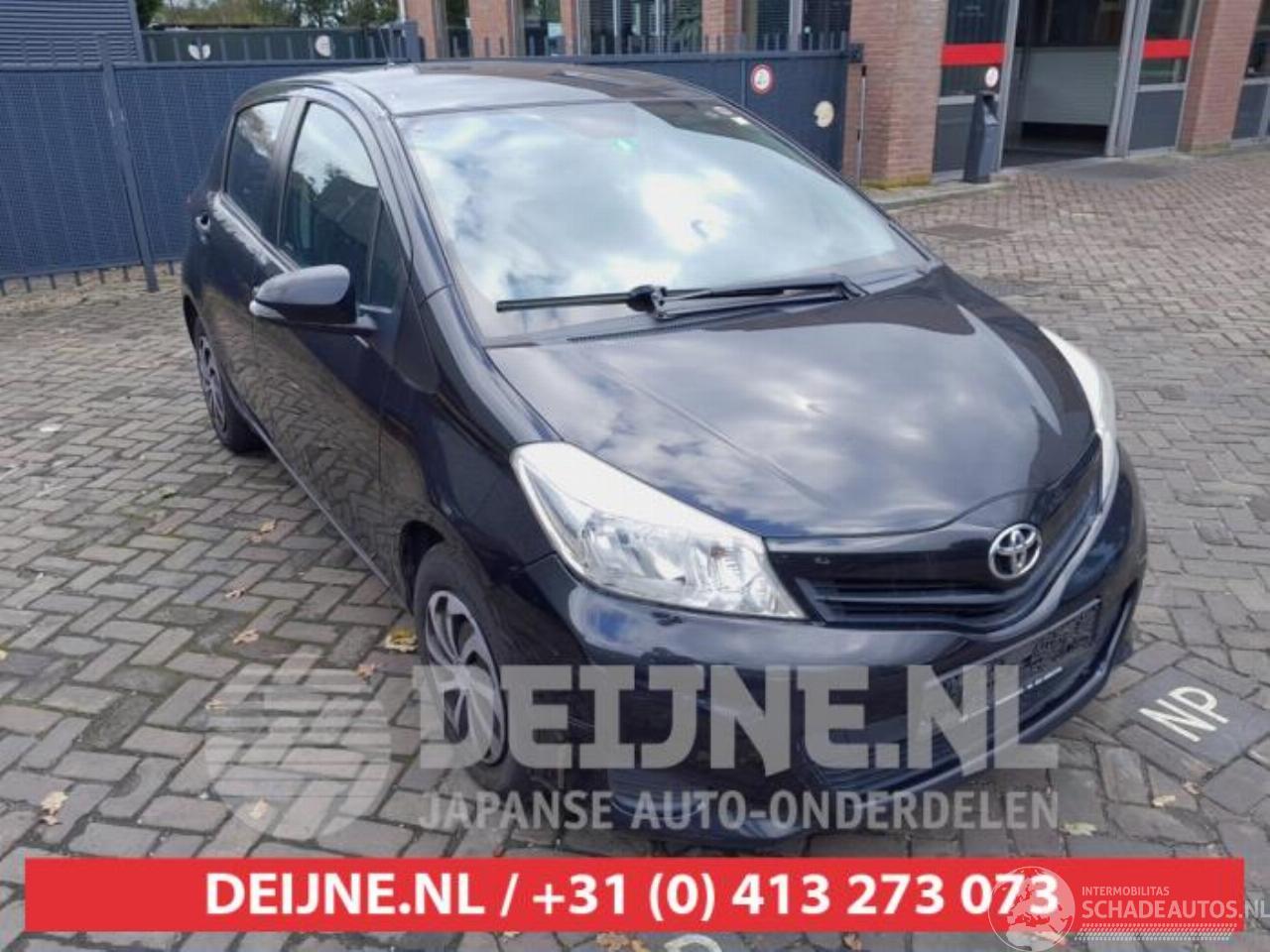 Toyota Yaris Yaris III (P13), Hatchback, 2010 / 2020 1.4 D-4D-F