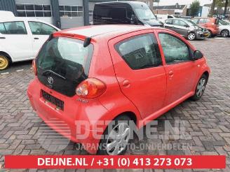 Toyota Aygo Aygo (B10), Hatchback, 2005 / 2014 1.0 12V VVT-i picture 7