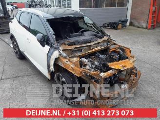 demontáž osobní automobily Nissan Qashqai Qashqai (J12), SUV, 2021 1.3 DIG-T MHEV 16V 2023/4