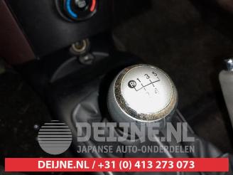 Toyota iQ iQ, Hatchback 3-drs, 2009 / 2015 1.0 12V VVT-i picture 13