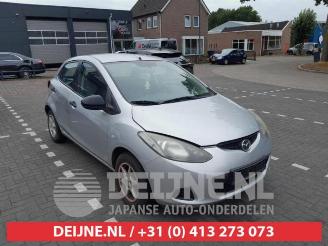 demontáž osobní automobily Mazda 2 2 (DE), Hatchback, 2007 / 2015 1.3 16V S-VT 2008/8