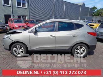Hyundai Ix35 iX35 (LM), SUV, 2009 / 2015 2.0 16V picture 4