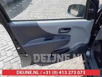 Nissan Pixo Pixo (D31S), Hatchback, 2009 1.0 12V picture 10