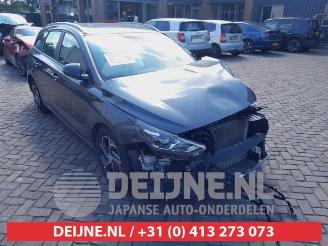 Auto da rottamare Hyundai I-30 i30 Wagon (PDEF5), Combi, 2017 1.0 T-GDI 12V 2022