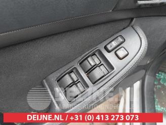 Toyota Avensis Avensis (T25/B1D), Liftback, 2003 / 2008 1.8 16V VVT-i picture 11