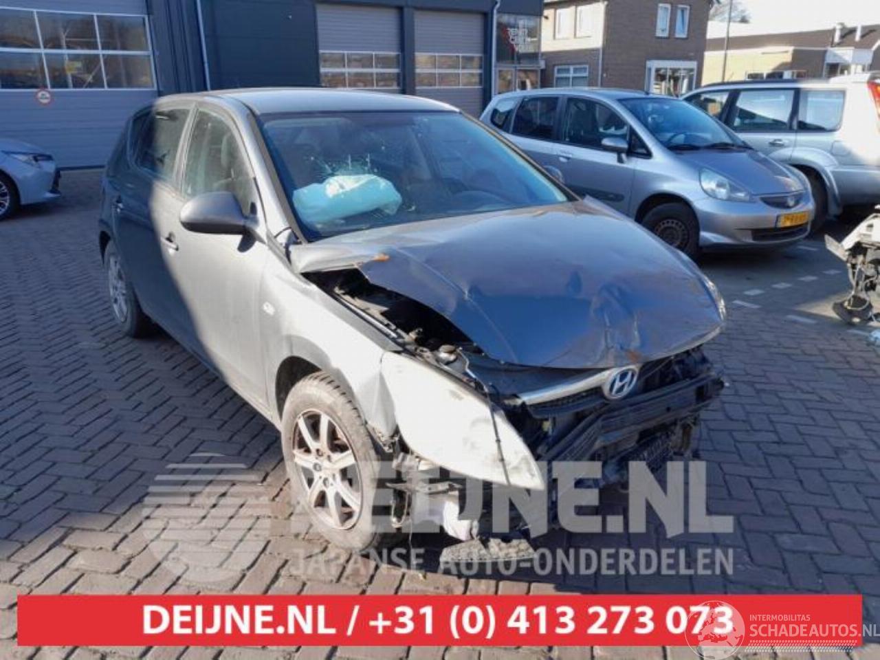 Hyundai I-30 i30 (FD), Hatchback, 2007 / 2011 1.6 CVVT 16V