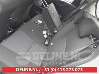 Toyota Yaris Yaris III (P13), Hatchback, 2010 / 2020 1.5 16V Hybrid picture 19