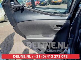 Toyota Aygo Aygo (B40), Hatchback, 2014 1.0 12V VVT-i picture 11