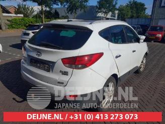 Hyundai Ix35 iX35 (LM), SUV, 2009 / 2015 2.0 CRDi 16V 4x4 picture 7
