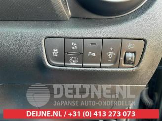 Hyundai Kona Kona (OS), SUV, 2017 / 2023 1.6 GDi HEV 16V picture 25