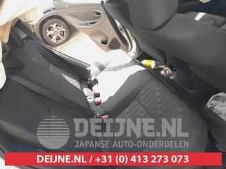 Toyota Yaris Yaris IV (P21/PA1/PH1), Hatchback, 2020 1.5 12V Hybrid 115 picture 16