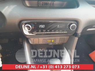 Toyota Yaris Yaris IV (P21/PA1/PH1), Hatchback, 2020 1.5 12V Hybrid 115 picture 28