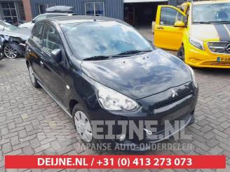 demontáž osobní automobily Mitsubishi Space-star Space Star (A0), Hatchback, 2012 1.0 12V 2013/10