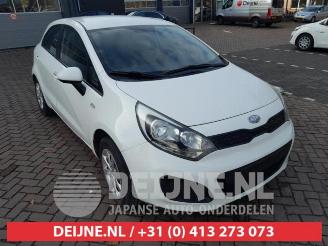 demontáž osobní automobily Kia Rio Rio III (UB), Hatchback, 2011 / 2017 1.2 CVVT 16V 2012/1