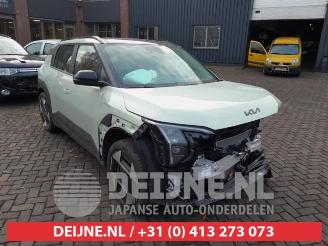 Salvage car Kia EV3 EV3 (SV1), SUV, 2024 58.3/81.4 kWh 2025/6