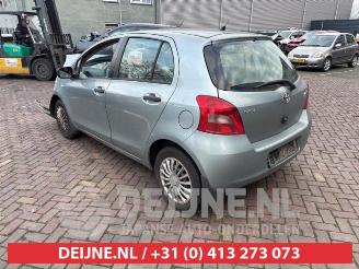 Toyota Yaris Yaris II (P9), Hatchback, 2005 / 2014 1.3 16V VVT-i picture 5