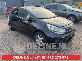 demontáž osobní automobily Kia Rio Rio III (UB), Hatchback, 2011 / 2017 1.2 CVVT 16V 2011/11