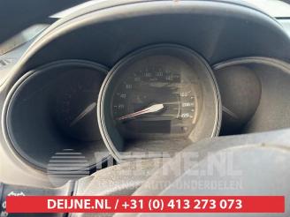 Kia Rio Rio III (UB), Hatchback, 2011 / 2017 1.2 CVVT 16V picture 9