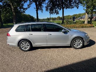 Volkswagen Golf Variant 1.0 tsi Comfortline picture 2