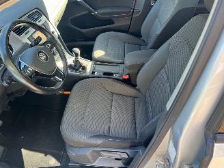 Volkswagen Golf Variant 1.0 tsi Comfortline picture 16