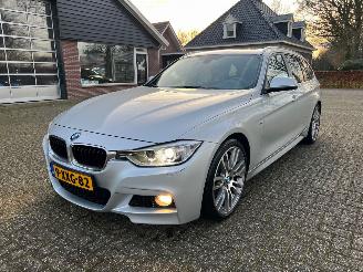 BMW 3-serie 320i M-sport aut. *pano* picture 6
