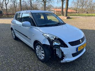 Suzuki Swift 1.2 Comfort Easss picture 4