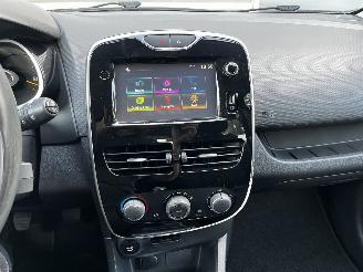 Renault Clio 0.9 TCE AIRCO / CRUISE / PDC picture 12