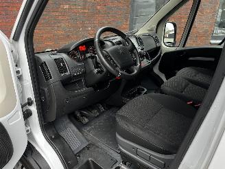 Citroën Jumper 2.2 BlueHDI L4-H2 AIRCO / NAVI / AIRCO picture 10