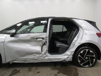 Volkswagen ID.3 Pro 58kWh picture 15