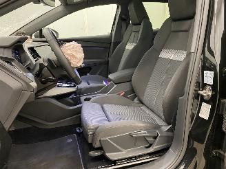 Audi Q4 E-Tron 40 77 kWh Panoramadak Launch Edition Advanced Plus picture 9