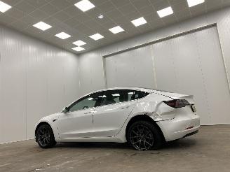 Tesla Model 3 Standard RWD Plus picture 3