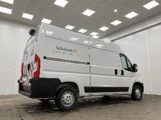 Peugeot Boxer 2.2 HDI L2H2 Airco picture 2