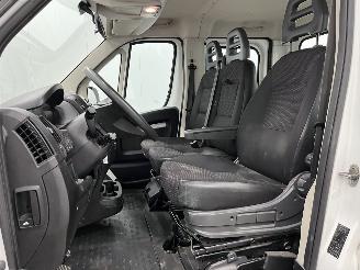 Peugeot Boxer 35 2.2 BlueHDI 121kw Pick-Up Airco picture 8