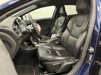 Volvo V-40 2.0 D4 Autom. Ocean Race Navi Clima picture 8