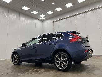 Volvo V-40 2.0 D4 Autom. Ocean Race Navi Clima picture 3