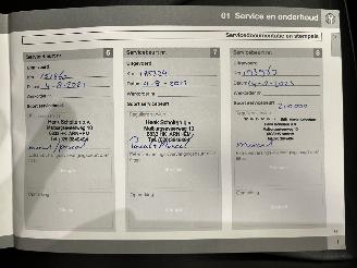 Volvo V-40 2.0 D4 Autom. Ocean Race Navi Clima picture 15