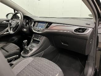 Opel Astra 1.2 Edition 5-drs Navi Clima picture 12