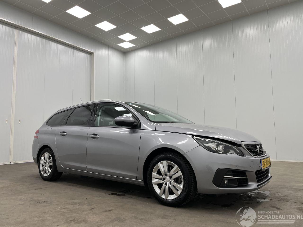 Peugeot 308 SW 1.2 PureTech Executive Panoramadak Navi Clima