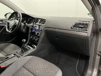 Volkswagen Golf 1.0 5-drs Navi Clima picture 12