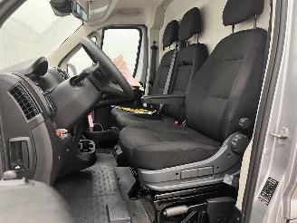 Citroën Jumper 35 2.2 HDI Autom. L2H2 Airco picture 9