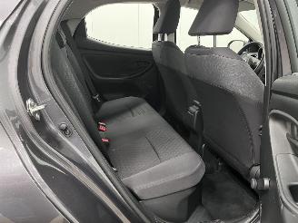 Toyota Yaris 1.5 Hybrid Clima picture 10