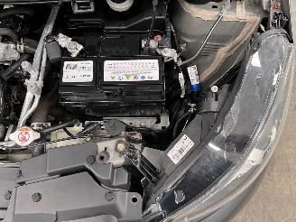 Peugeot 108 1.0 e-VTi Active 5-drs Airco picture 15